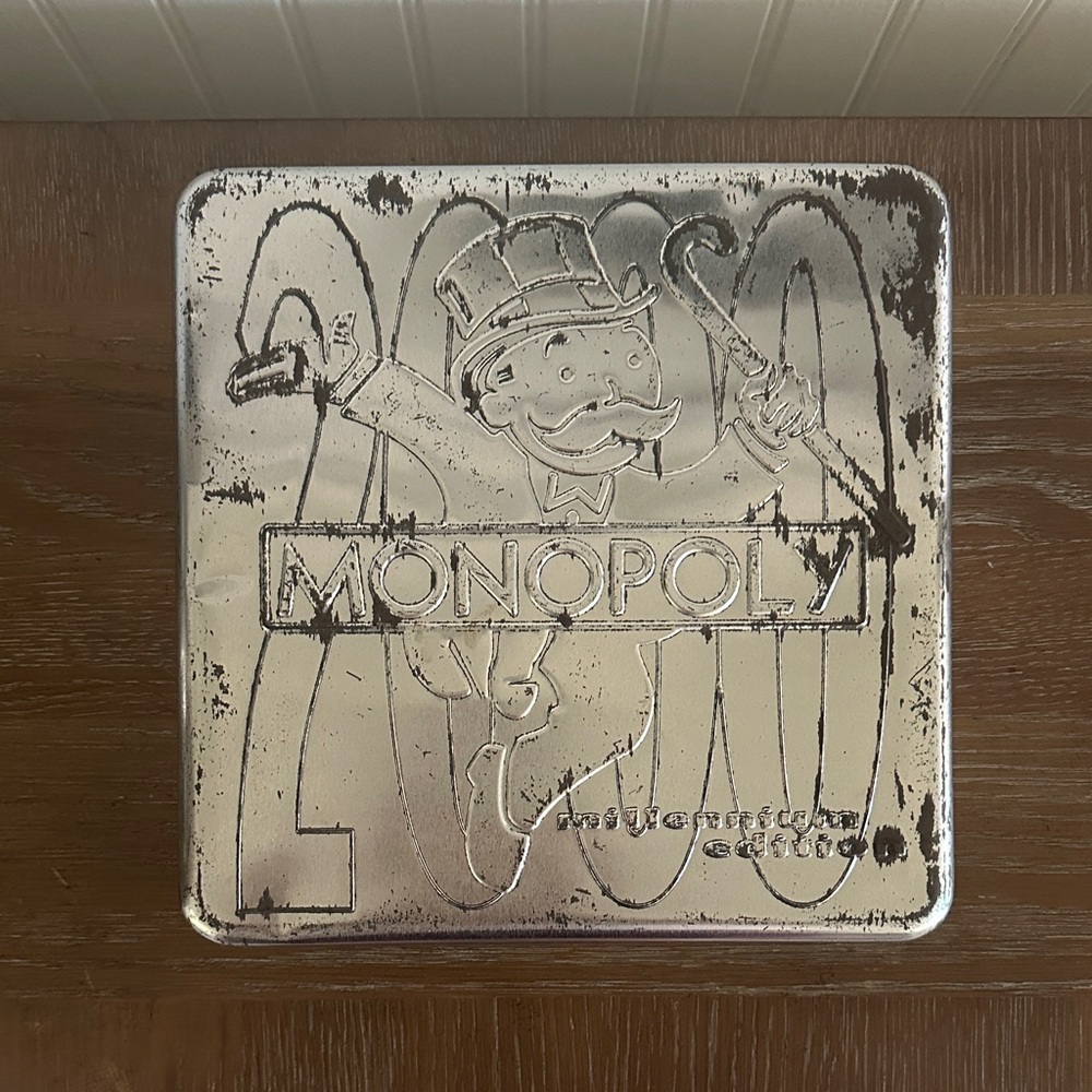 Vintage Monopoly 2000 Millennium Edition